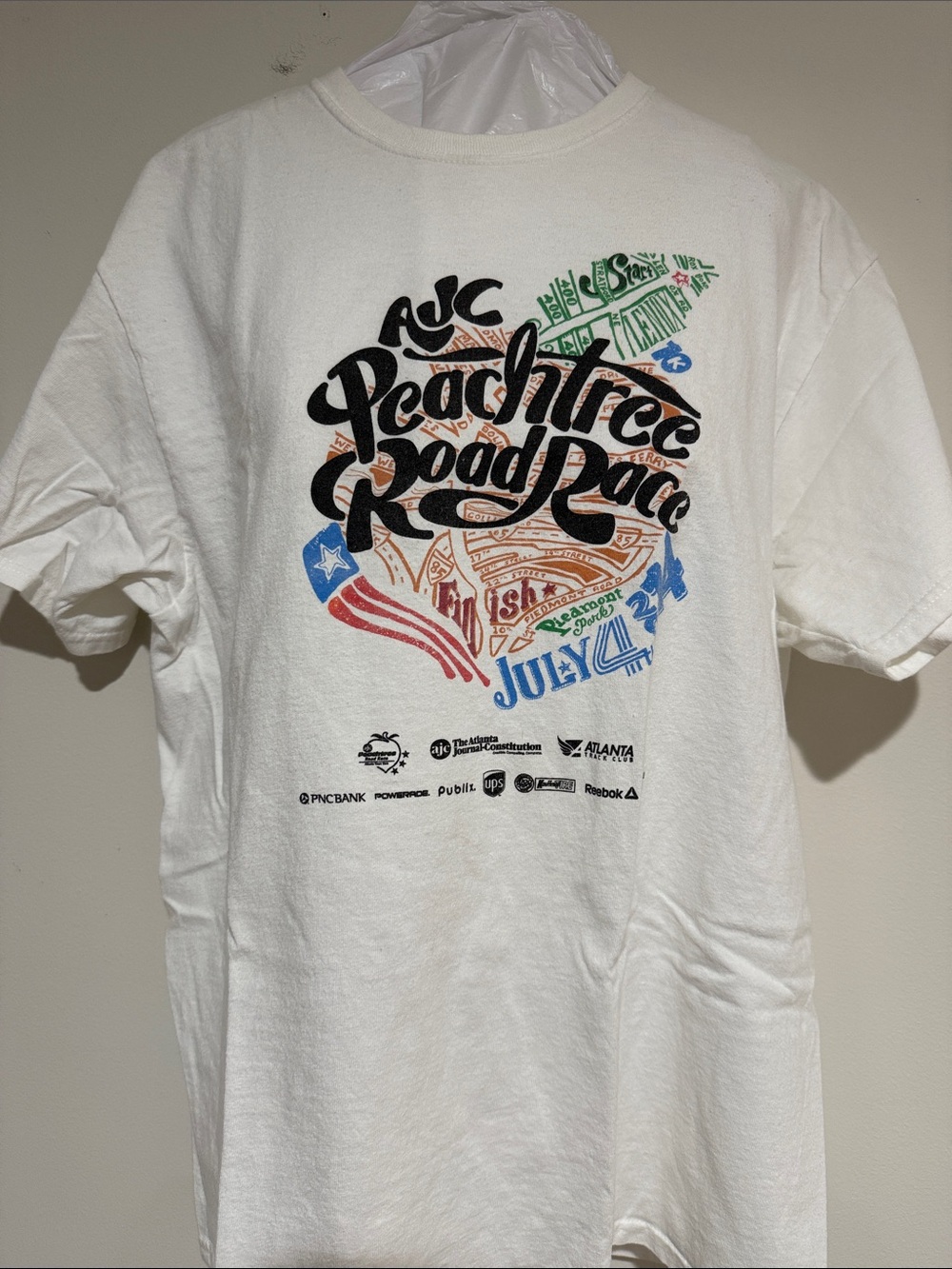 Peachtree Road Race Graphic Short Sleeve Tee - cream